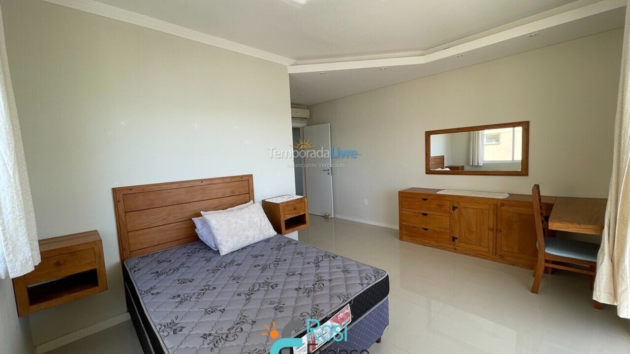 Apartamento para alquiler de vacaciones em Itapema (Itapema Quadra do Mar)