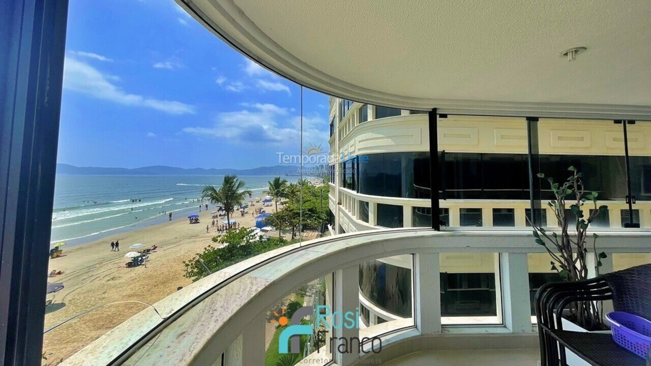 Apartamento para aluguel de temporada em Itapema (Meia Praia Frente Mar)