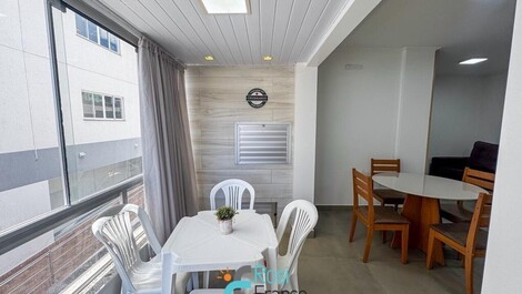 Apartamento de 2 habitaciones Meia Praia SC.