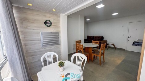 Apartamento de 2 habitaciones Meia Praia SC.