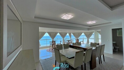 4-suite apartment facing the sea in Itapema, downtown SC