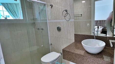 4-suite apartment facing the sea in Itapema, downtown SC