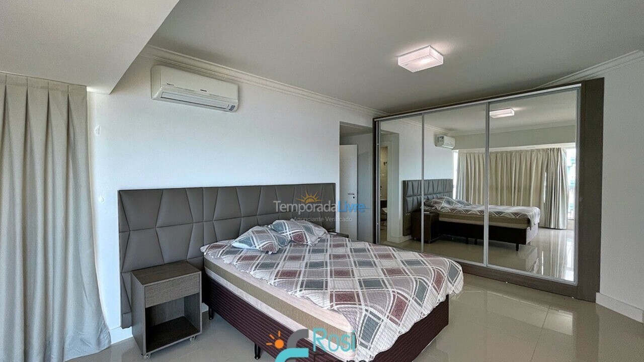 Apartment for vacation rental in Itapema (Centro)