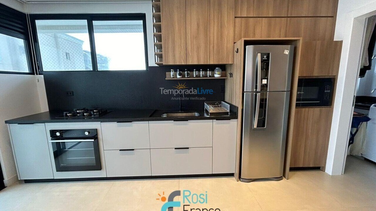 Apartment for vacation rental in Itapema (Centro)