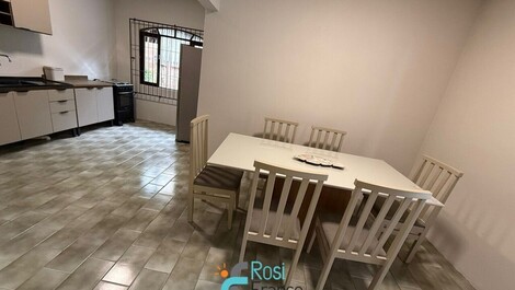 Casa de 3 habitaciones en Itapema Meia Praia, SC