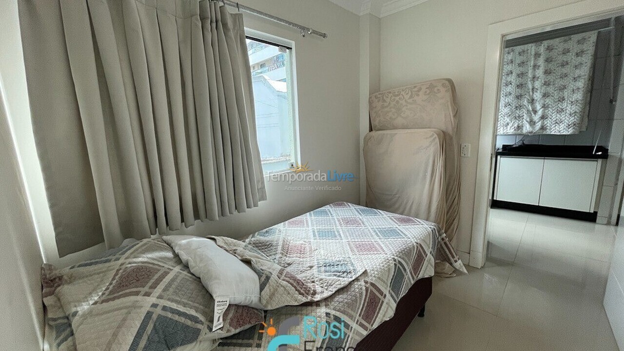 Apartment for vacation rental in Itapema (Centro)