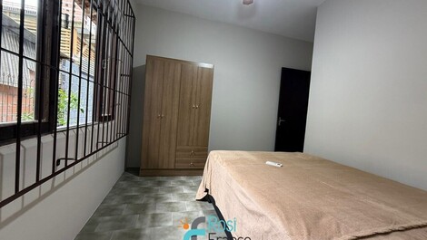 Casa de 3 habitaciones en Itapema Meia Praia, SC