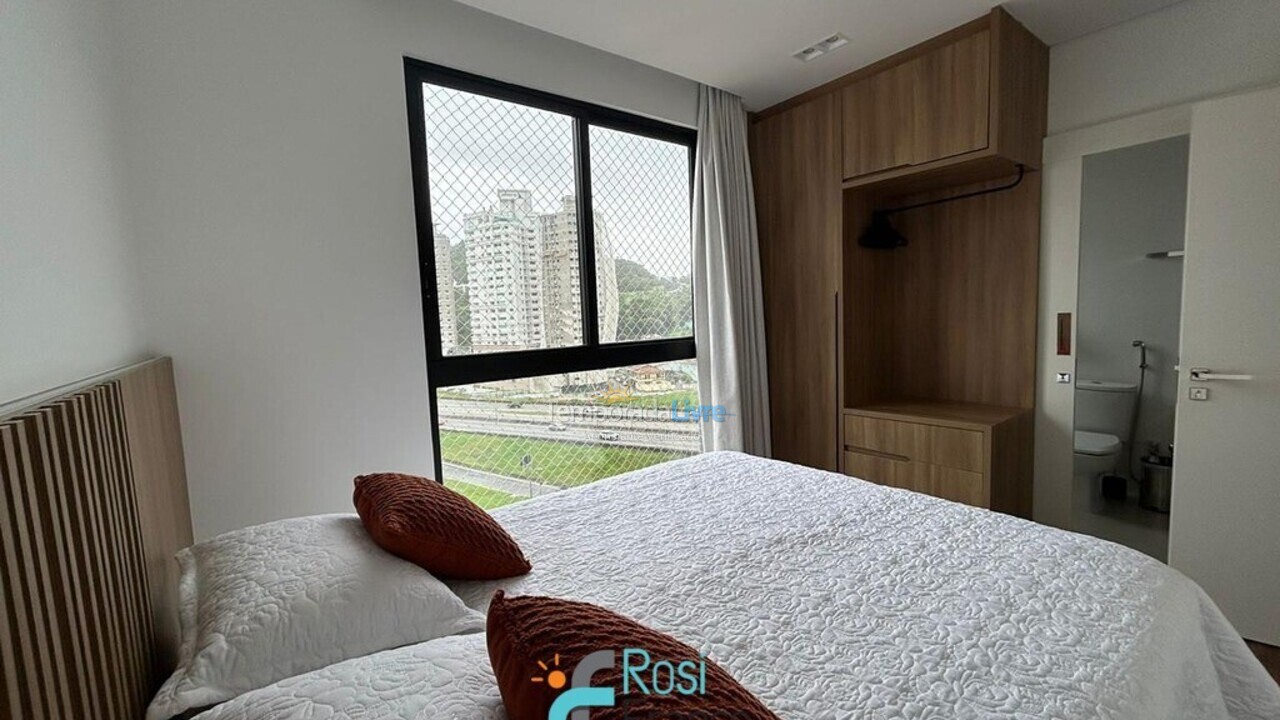 Apartment for vacation rental in Itapema (Centro)