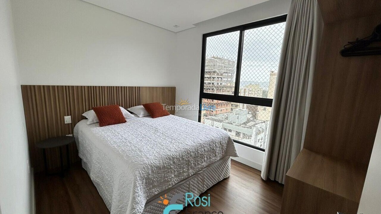 Apartment for vacation rental in Itapema (Centro)