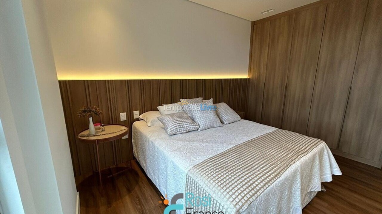 Apartment for vacation rental in Itapema (Centro)