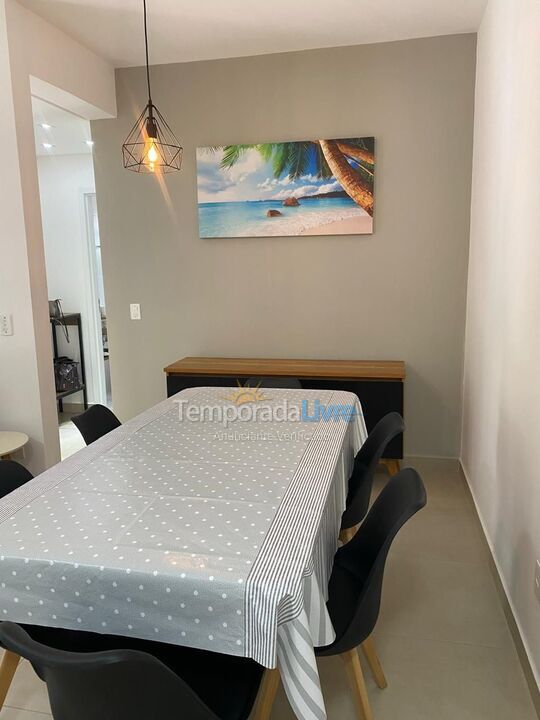 Apartamento para aluguel de temporada em Ubatuba (Praia Grande)