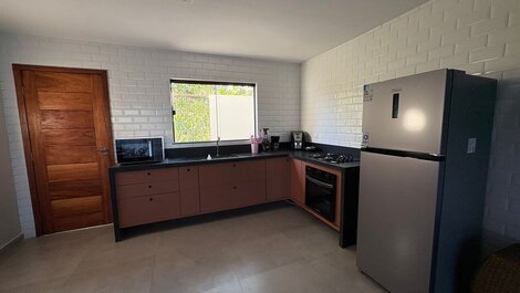 Bangalôs premium entre a lagoa e o mar