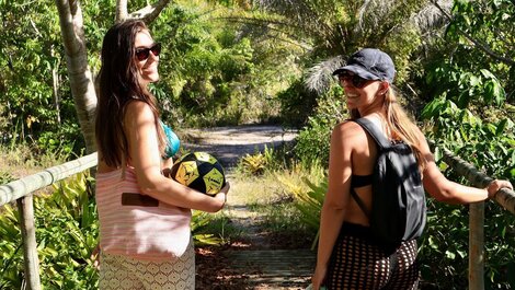 Bangalôs premium entre a lagoa e o mar