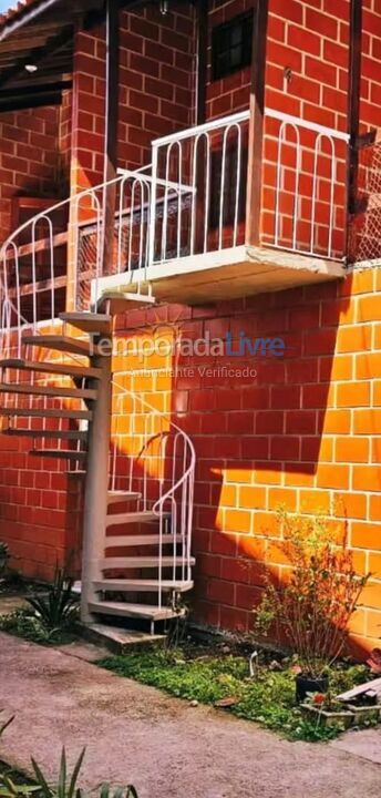 Apartment for vacation rental in Cubatão (Maranduba)