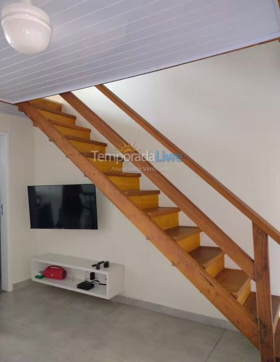 Apartment for vacation rental in Cubatão (Maranduba)