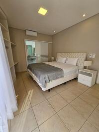 Mansión con 6 suites - cerca del mar.