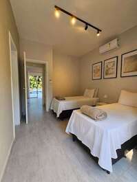 Mansión con 6 suites - cerca del mar.