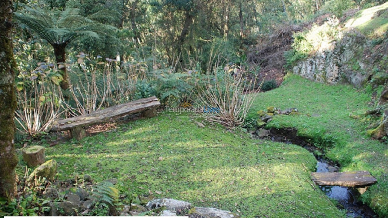 Apartamento para aluguel de temporada em Gramado (Lago Negro)