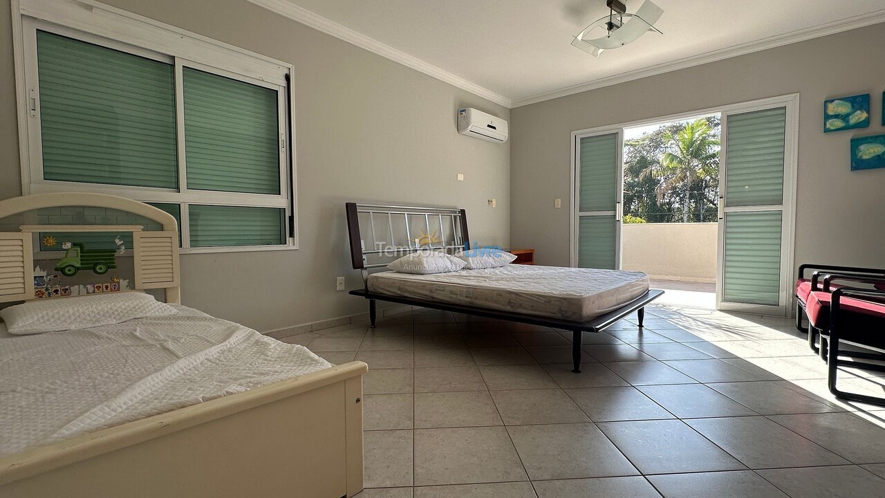 Chácara / sítio para aluguel de temporada em Bertioga (Riviera de São Lourenço)