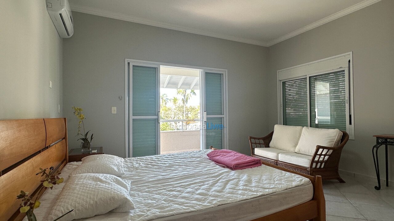 Chácara / sítio para aluguel de temporada em Bertioga (Riviera de São Lourenço)