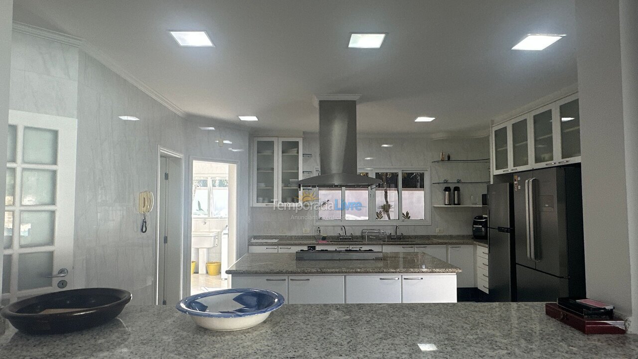 Chácara / sítio para aluguel de temporada em Bertioga (Riviera de São Lourenço)