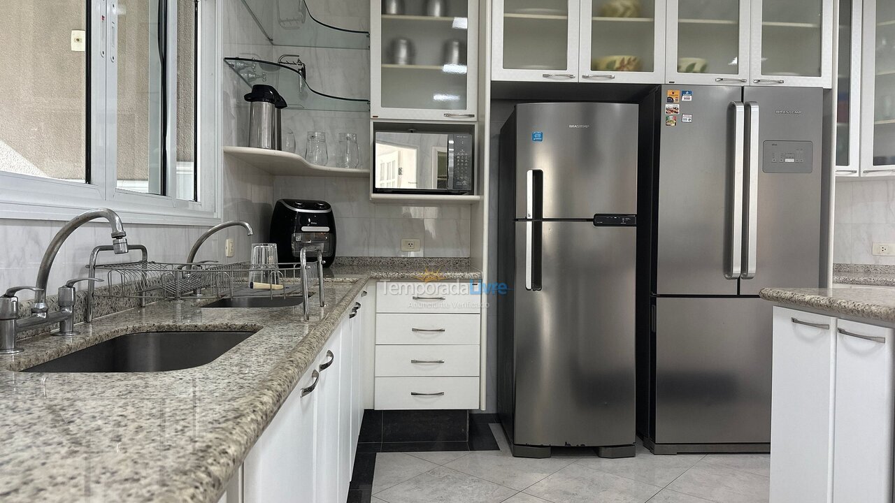 Chácara / sítio para aluguel de temporada em Bertioga (Riviera de São Lourenço)