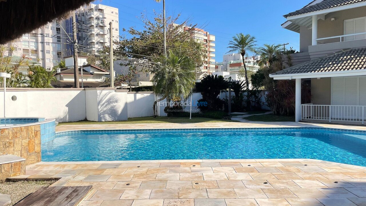 Chácara / sítio para aluguel de temporada em Bertioga (Riviera de São Lourenço)