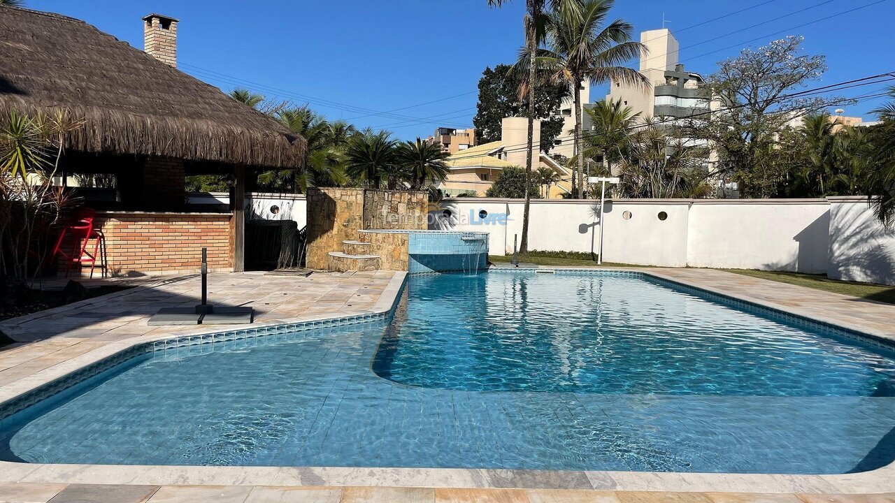 Chácara / sítio para aluguel de temporada em Bertioga (Riviera de São Lourenço)