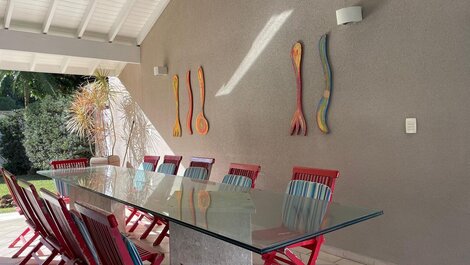 Magnífica Mansão | 10 Suítes | Próxima à Praia