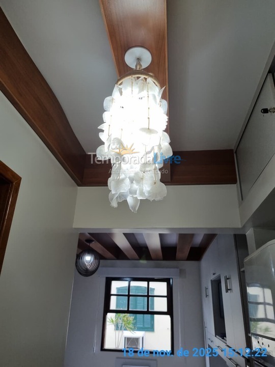 Apartamento para aluguel de temporada em Cabo Frio (Praia do Peró)