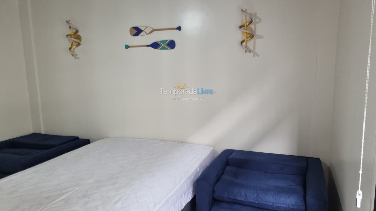 Apartamento para aluguel de temporada em Cabo Frio (Praia do Peró)