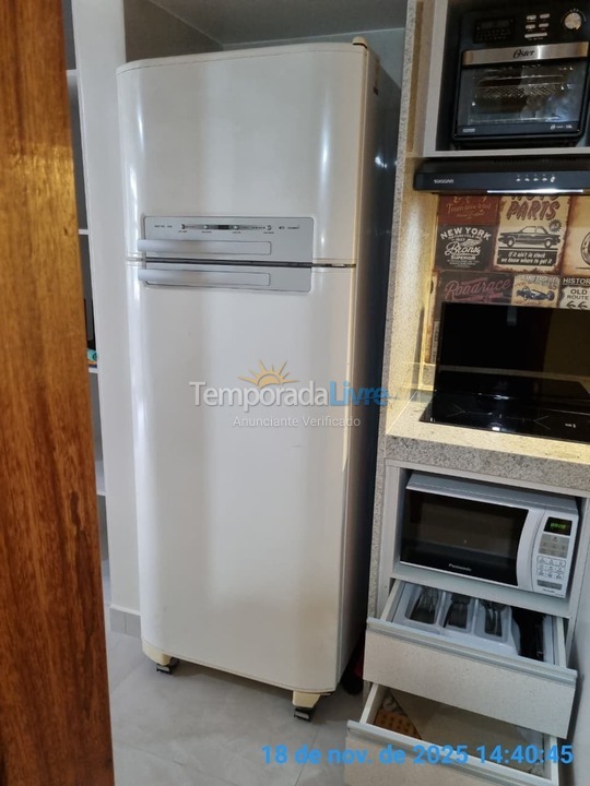 Apartamento para aluguel de temporada em Cabo Frio (Praia do Peró)