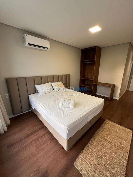 Casa para aluguel de temporada em Bombinhas (Canto Grande)