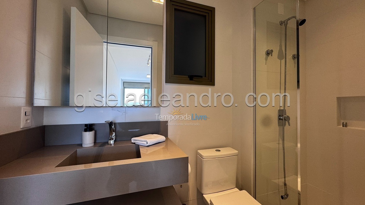 Apartamento para aluguel de temporada em Florianopolis (Jurerê Internacional)