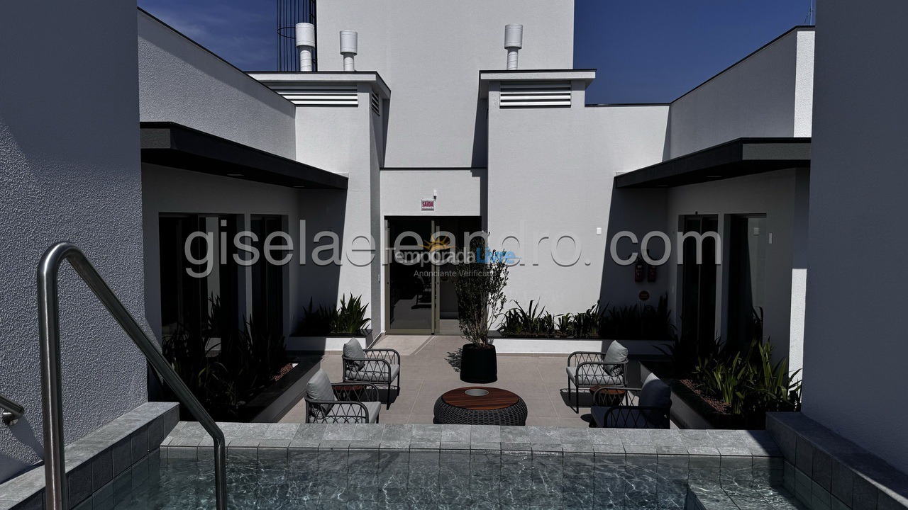 Apartamento para aluguel de temporada em Florianopolis (Jurerê Internacional)