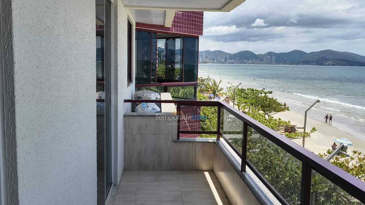 Apartment for vacation rental in Itapema (Meia Praia)