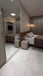 Luxury and Comfortable Apartment - 3 Suites, 2 Parking Spaces - Ocean View