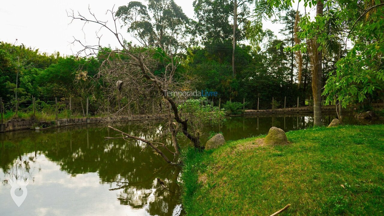 Casa para aluguel de temporada em Indaiatuba (Chácaras Videiras de Itaici)