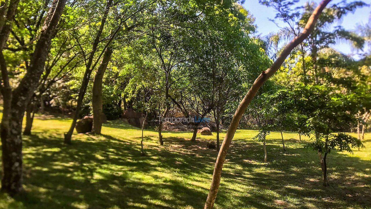 Casa para aluguel de temporada em Indaiatuba (Chácaras Videiras de Itaici)