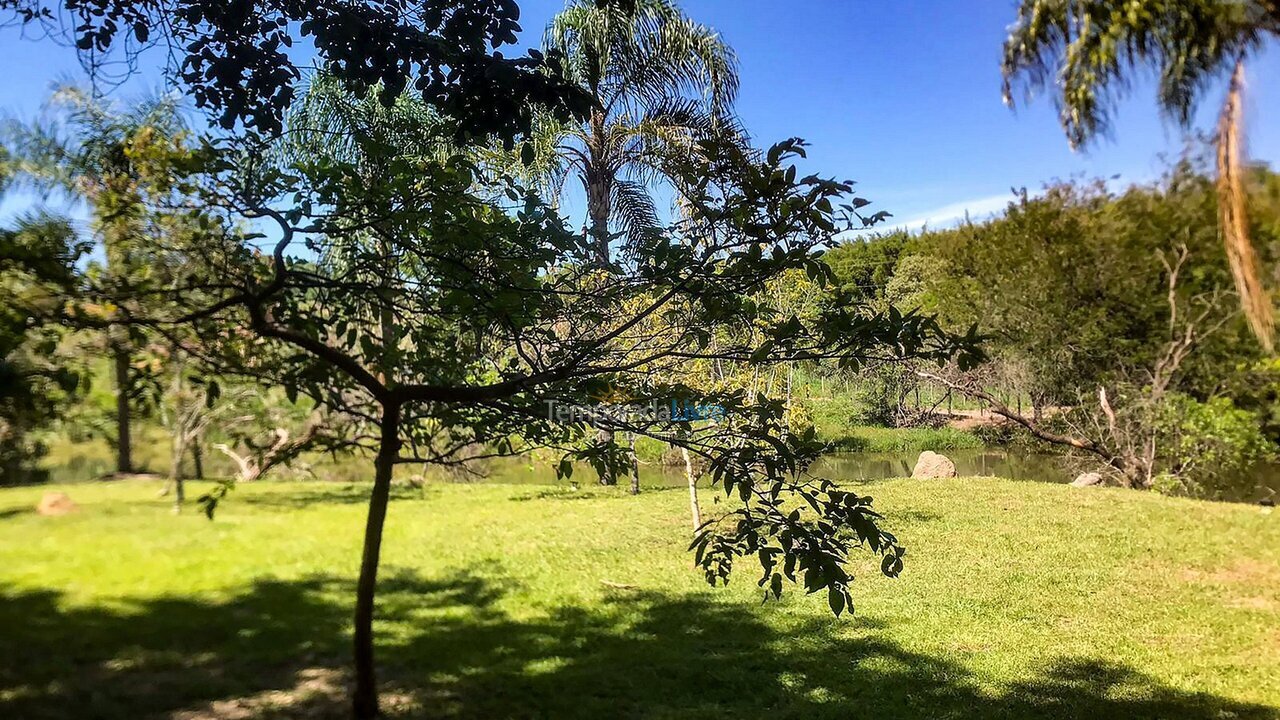 Casa para aluguel de temporada em Indaiatuba (Chácaras Videiras de Itaici)