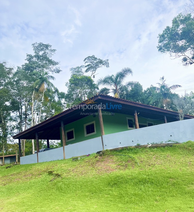 Chácara / sítio para aluguel de temporada em Juquitiba (Barra Mansa)