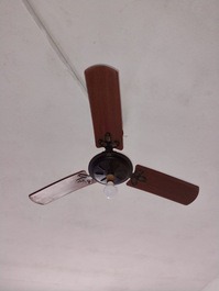 Casa con super patio trasero y asador