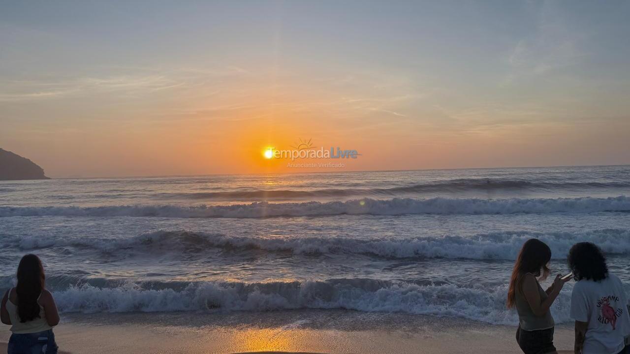 Apartamento para alquiler de vacaciones em Ubatuba (Praia Grande)