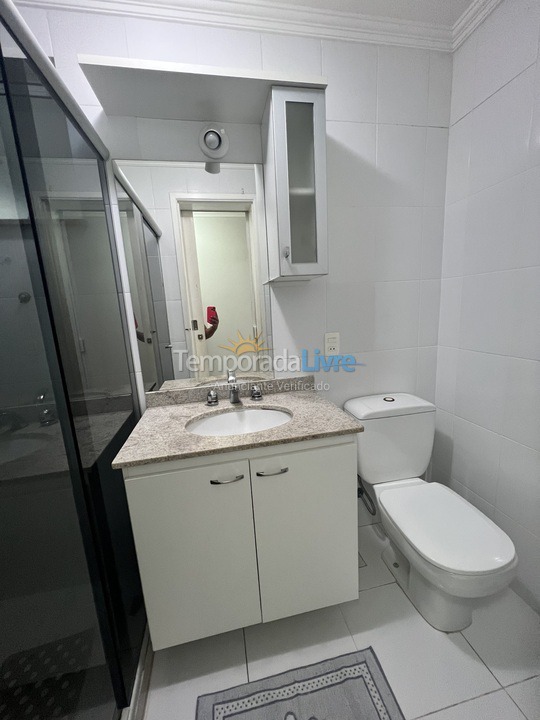 Apartamento para aluguel de temporada em Cabo Frio (Centro)