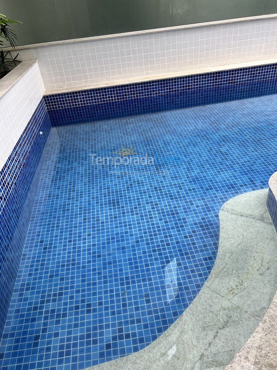 Apartamento para aluguel de temporada em Cabo Frio (Centro)