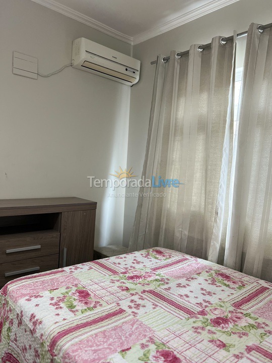 Apartamento para aluguel de temporada em Cabo Frio (Centro)