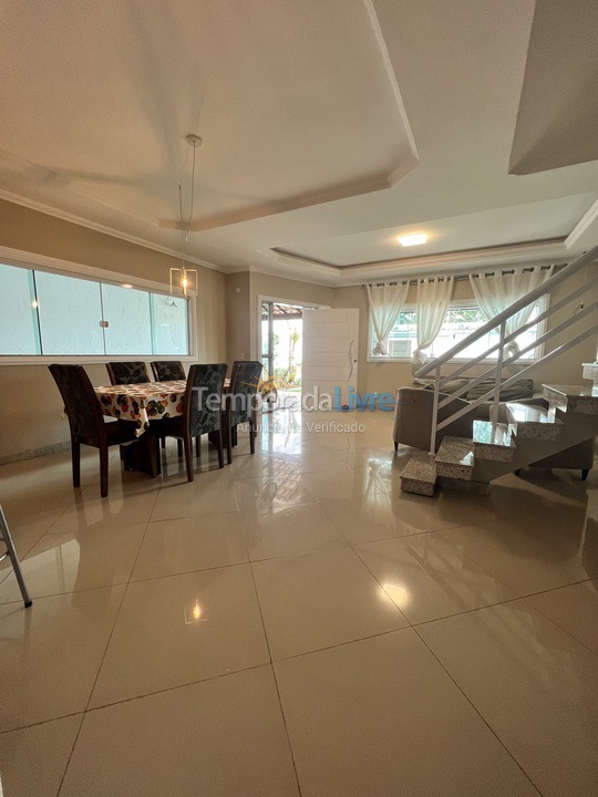 Casa para alquiler de vacaciones em Cabo Frio (Praia do Forte)