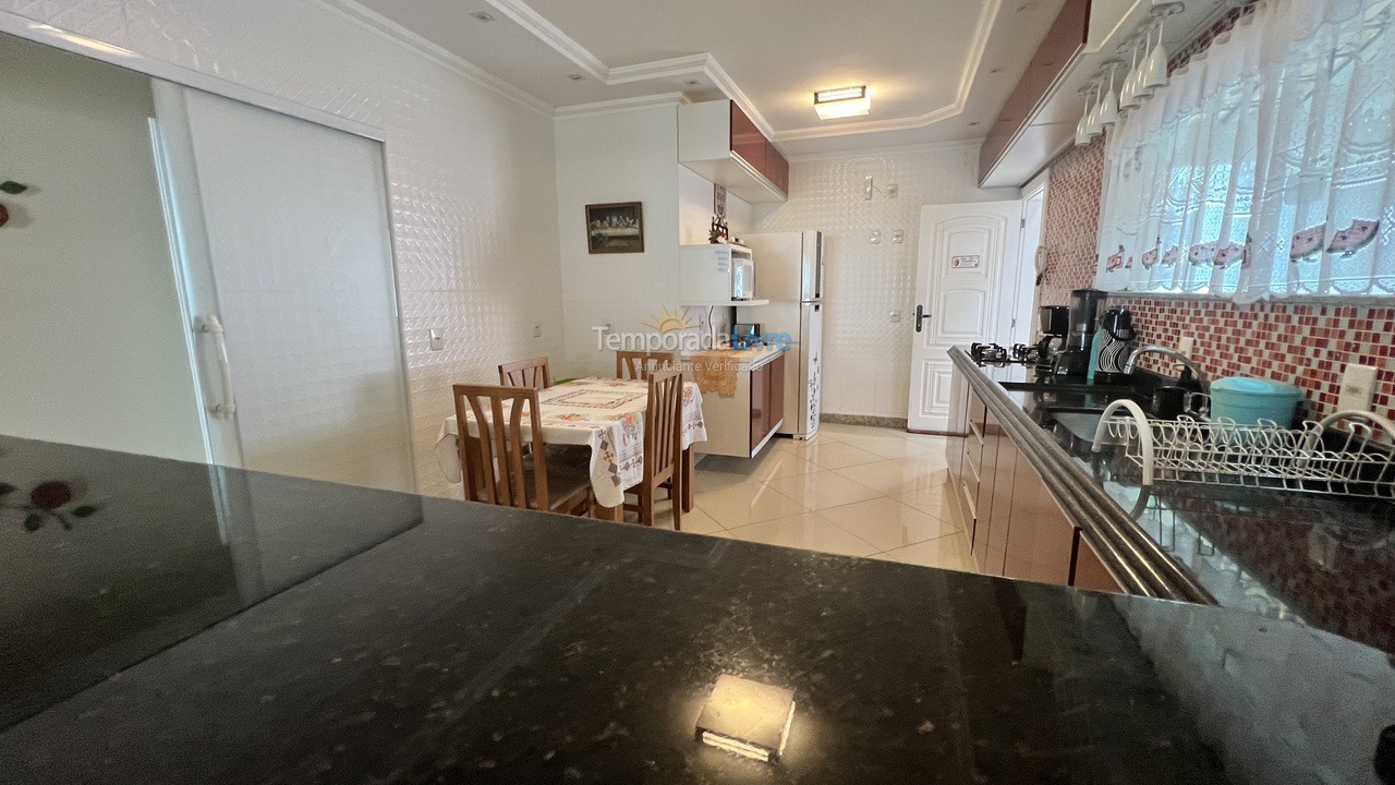 Casa para alquiler de vacaciones em Cabo Frio (Praia do Forte)