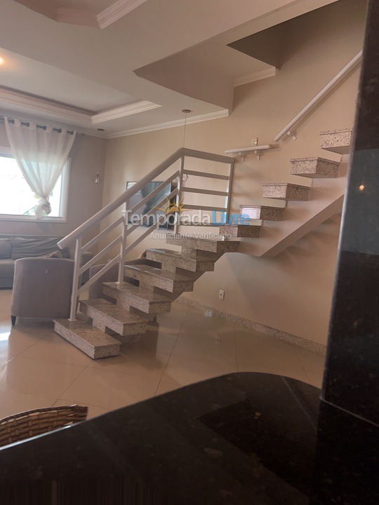 Casa para alquiler de vacaciones em Cabo Frio (Praia do Forte)