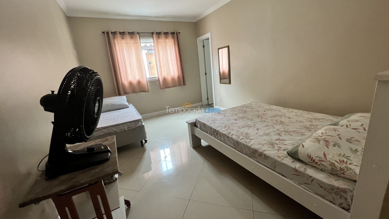 Casa para alquiler de vacaciones em Cabo Frio (Praia do Forte)